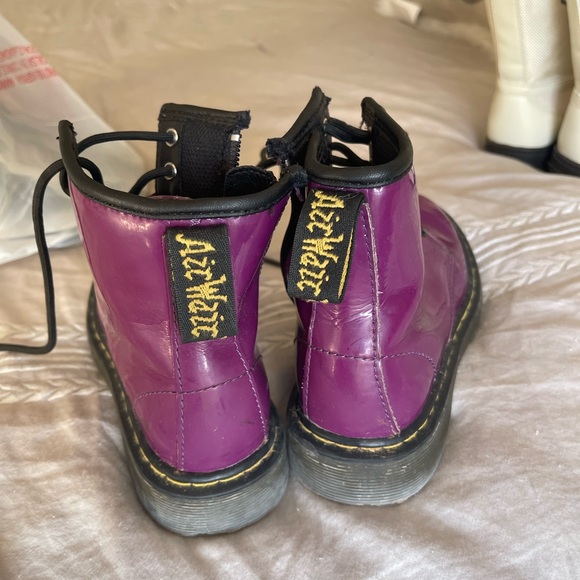 Doc Martens Delaney Purple Patent Leather Boots US 1 ( Little Girl) EU32 - Picture 3 of 4